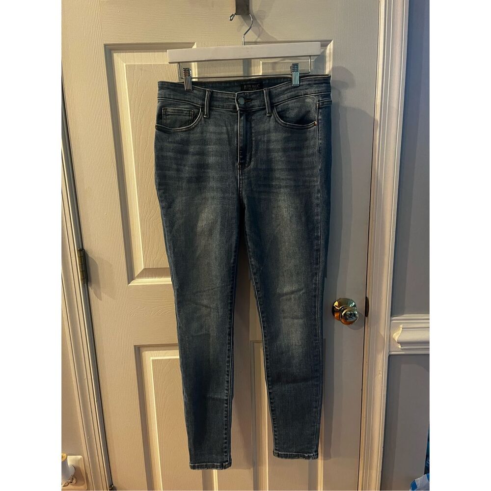 Judy Blue Skinny Fit Mid Rise Jeans sz 13/31 EUC